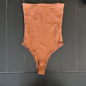 Edikted Women's Bodysuit in Warm Brown
